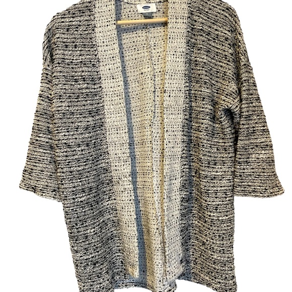Old Navy Sweaters - Old Navy Black,Grey and White Woven Cardigan Size Small